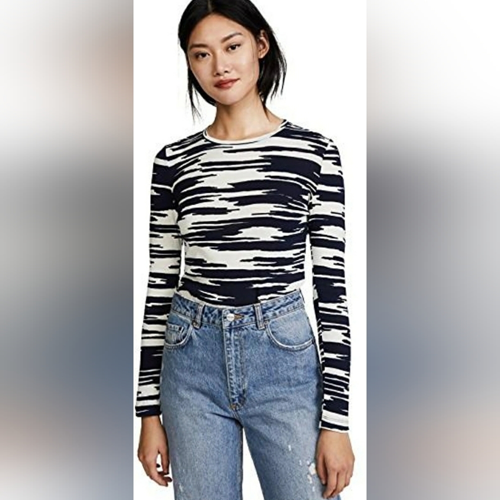 Tory burch/ Tara space- dyed long sleeve tee, size xsmall, 100 % Cotton.